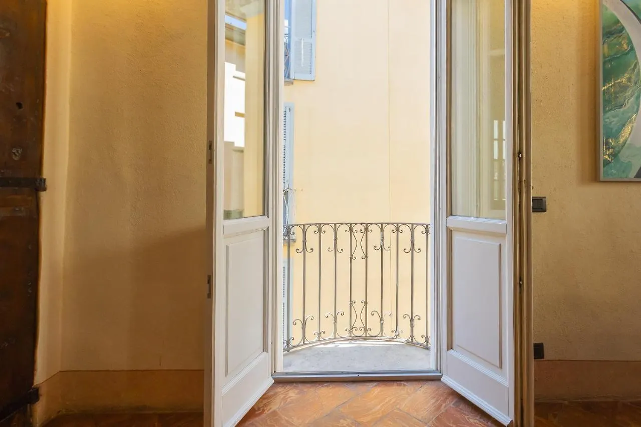 Antiche Mura Como By Rent All Como Apartment