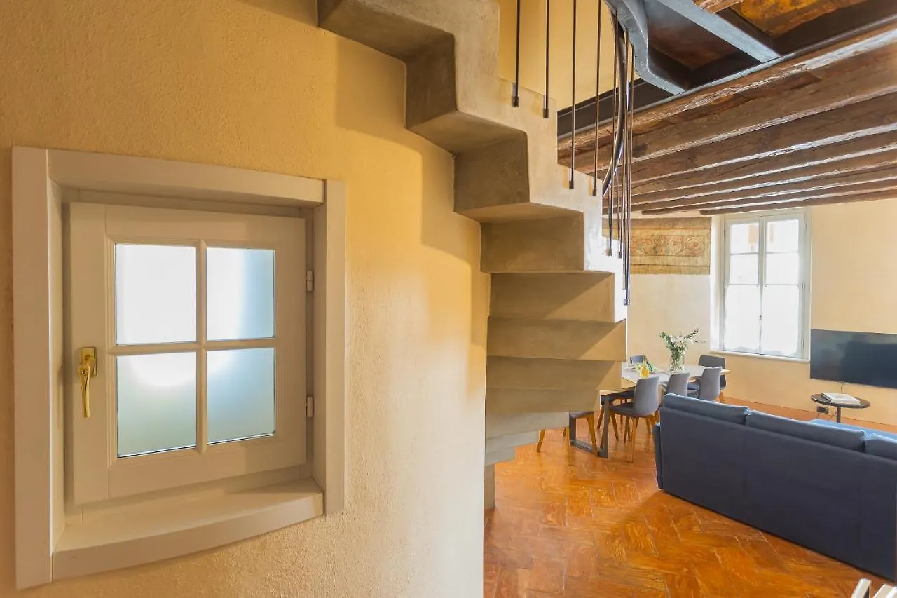 Antiche Mura Como By Rent All Como Apartment