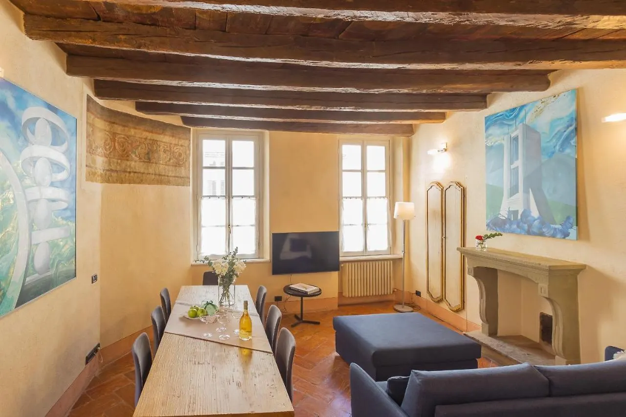 Apartment Antiche Mura Como By Rent All Como Italy