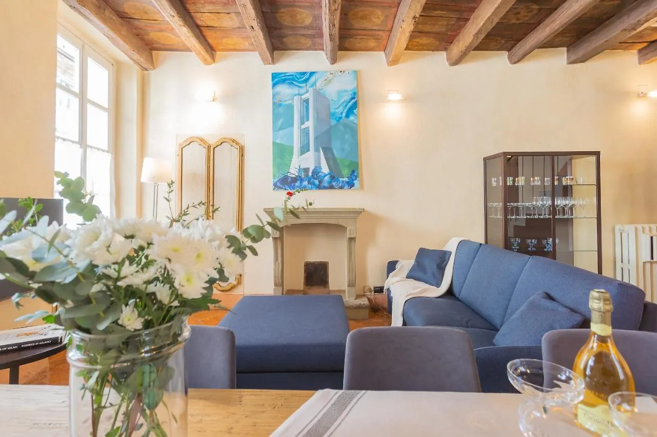 Apartment Antiche Mura Como By Rent All Como