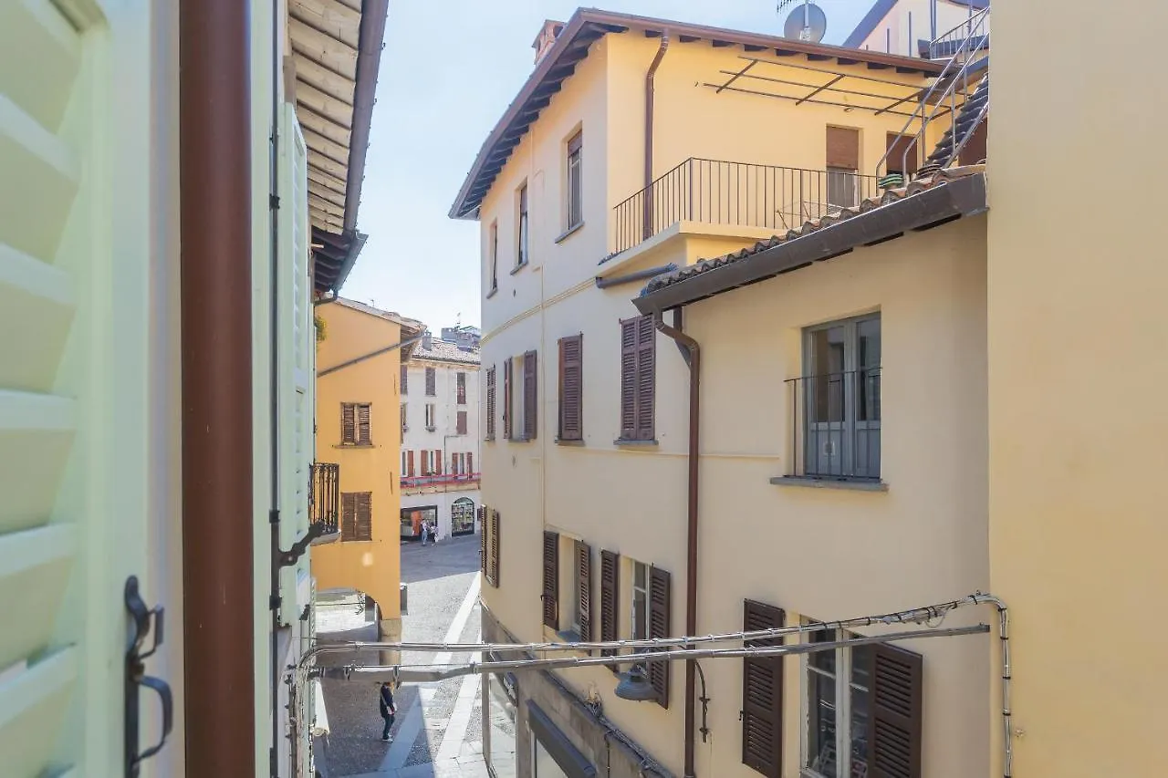 Apartment Antiche Mura Como By Rent All Como