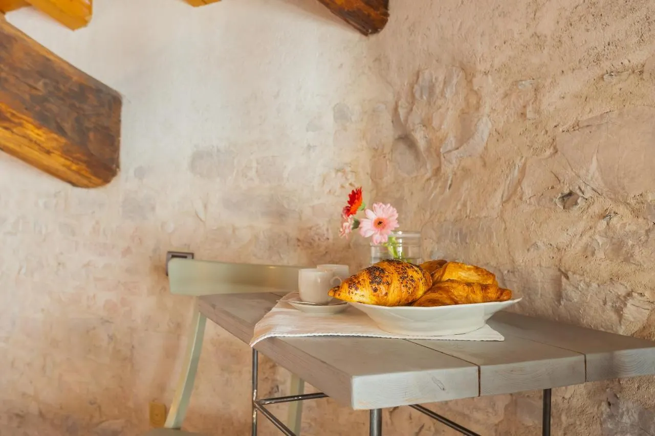 Apartment Antiche Mura Como By Rent All Como Italy