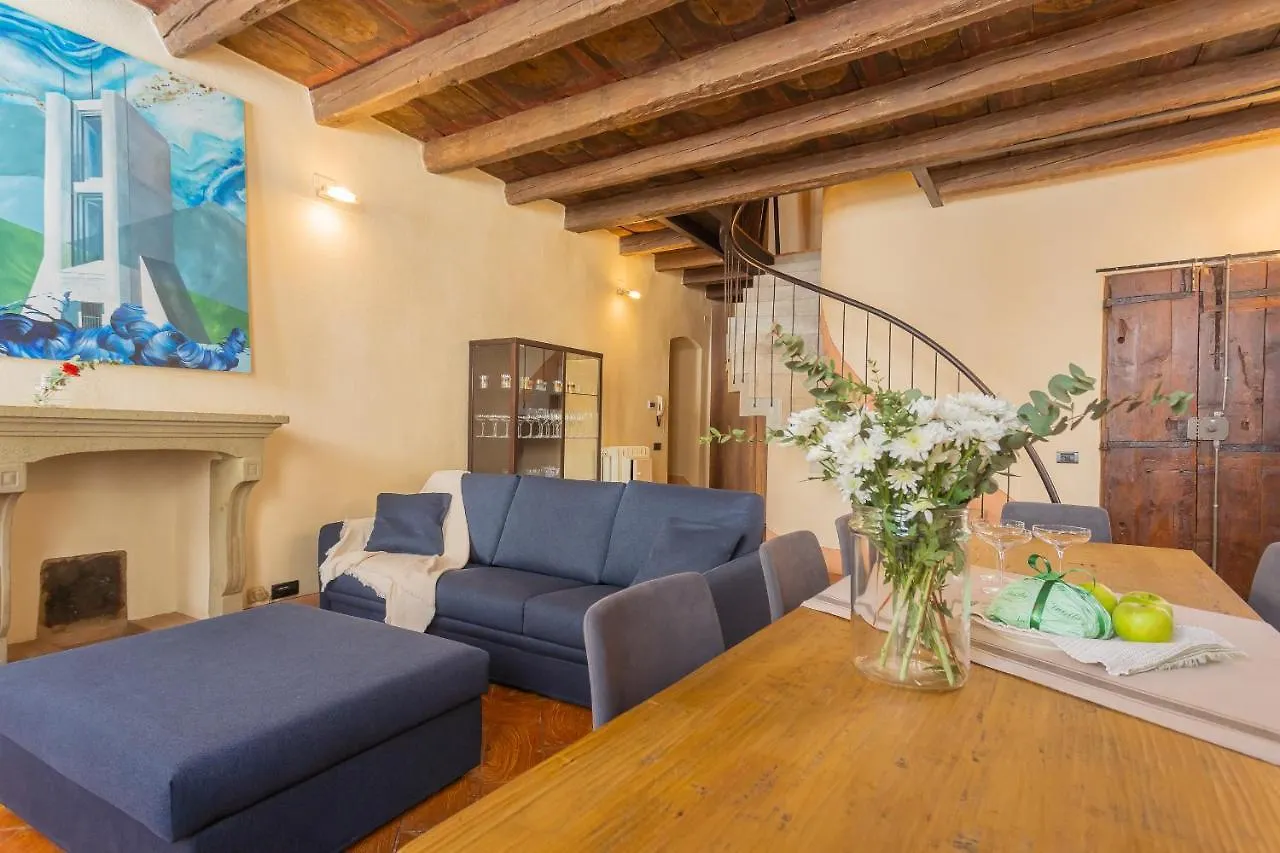 Antiche Mura Como By Rent All Como Italy