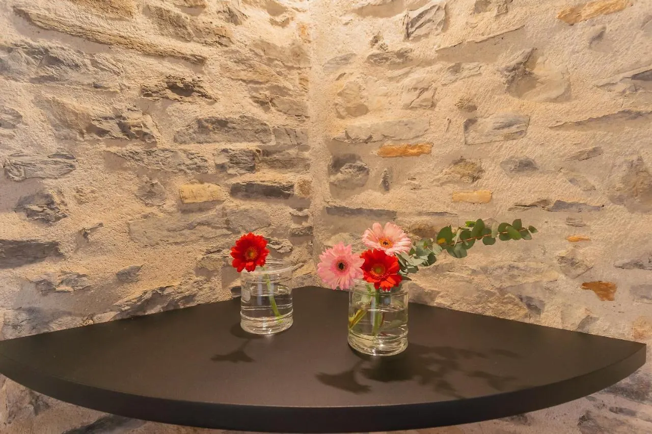 Apartment Antiche Mura Como By Rent All Como Italy